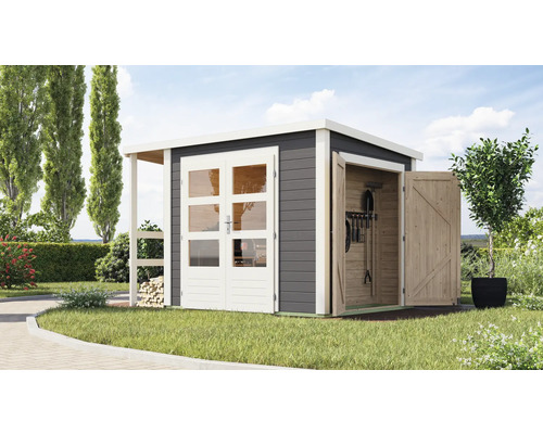 Gartenhaus aus Holz mit Doppeltür und Geräteschuppen im Garten.