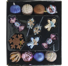 Verpackung mit verschiedenen Weihnachtsbaumschmucken, darunter Kugeln, Lebkuchenmann und Bonbonformen
