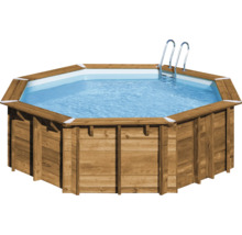 Piscine octogonale en bois avec échelle et eau