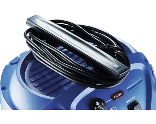 Detailansicht eines Nass Trockensaugers mit Kabelaufwicklung