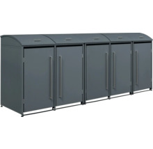 Plusieurs poubelles métalliques grises avec poignées