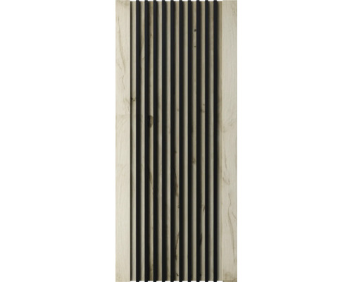 Holzpaneel mit vertikalen Leisten zur Wandgestaltung