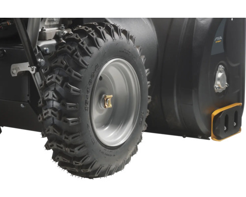 Rad einer Schneefräse mit grobem Profil