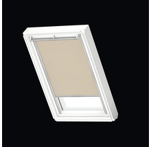 Fenêtre de toit avec store pour une meilleure protection solaire
