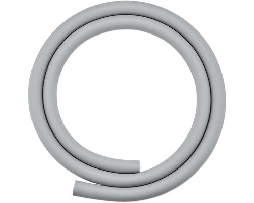 Grauer Wasserschlauch in Ringform