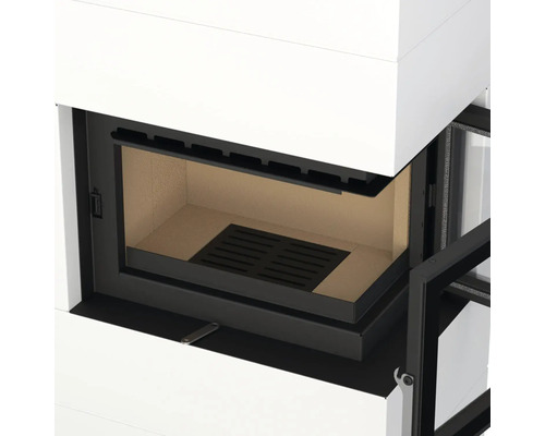 Poêle à bois avec foyer ouvert et grille noire