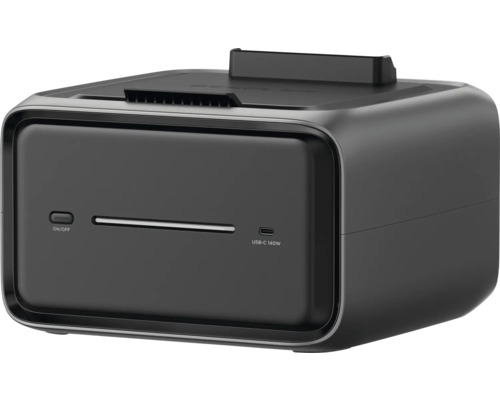 Elektronisches Gerät mit Ein- und Ausschalter sowie USB-C-140W Anschluss