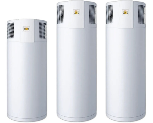 Trois ballons d''eau chaude avec pompe à chaleur