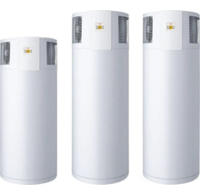Drei Warmwasserspeicher mit Wärmepumpe