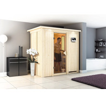 Sauna en bois avec homme dans la salle de bain