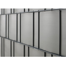 Doppelstabmattenzaun mit Sichtschutzstreifen