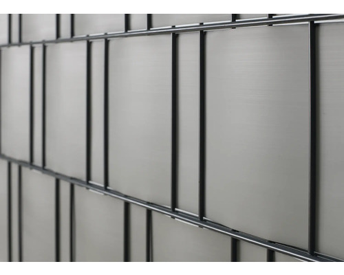 Doppelstabmattenzaun mit Sichtschutzstreifen