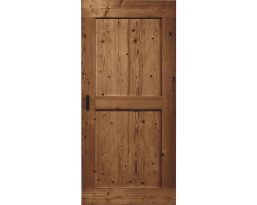 Holztür mit Beschlägen