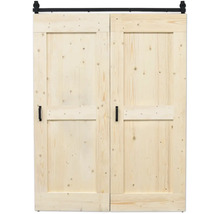 Doppelte Scheunentür aus Holz mit Schiebetürbeschlag