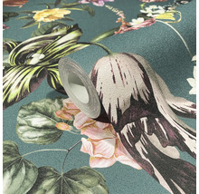 Tapetenrolle mit Blumenmuster