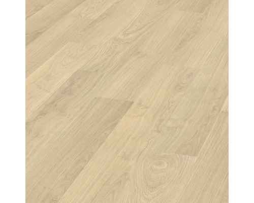 Helle Laminatbodenfläche