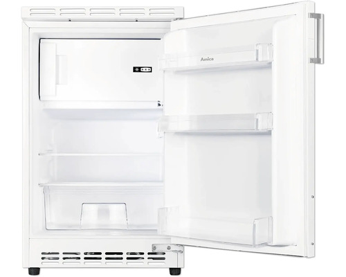 Offener weisser Kühlschrank von Amica mit Regalen