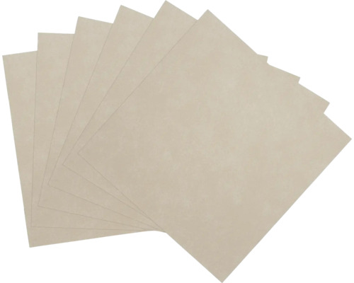 Plusieurs feuilles de papier abrasif