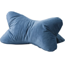 Nackenkissen in Knochenform