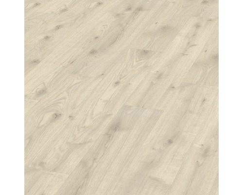 Pose de sol stratifié clair avec structure en bois