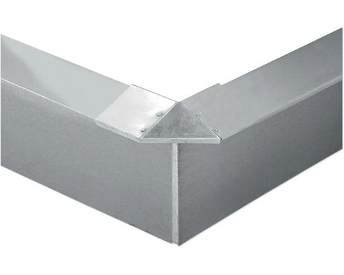 Detailansicht einer Metallecke für ein Hochbeet