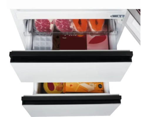 Gefüllte Gefrierschrank Schubladen mit Fleisch, Fisch und Eis