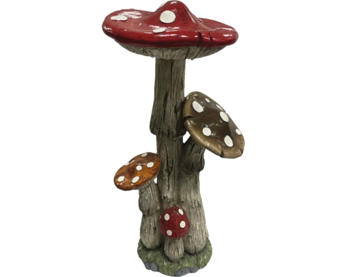 Groupe de champignons décoratifs pour le jardin