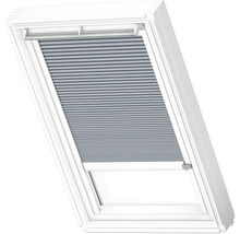 Dachfenster mit Plissee-Rollo zur Lichtregulierung