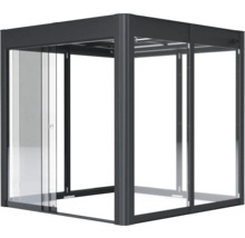 Pavillon moderne avec portes coulissantes en verre