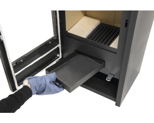 Poêle à bois avec cendrier pour un vidage facile