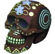 Dekorativer Totenkopf mit Blumenmuster für Halloween