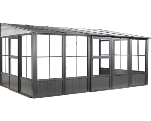 Gewächshaus mit transparenten Wänden und Dach