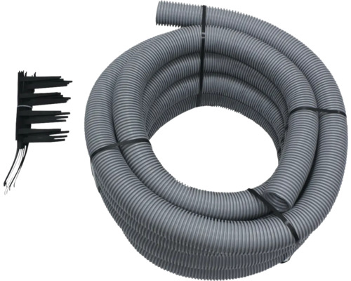 Graues, geripptes Schlauchpaket mit Kabelbinder und Kabelhalter