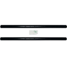 Deux tuyaux de chauffage noirs avec joints d'étanchéité