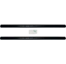 Zwei schwarze Heizkörperrohre und ein Satz Dichtungsringe