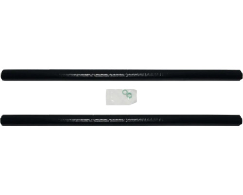 Zwei schwarze Heizungsrohre mit einer Packung Dichtungsringen