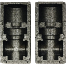 Deux pièces moulées noires en polystyrène