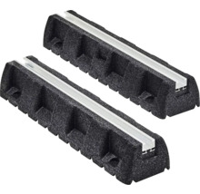 Zwei Dämmelemente mit Führungsschiene