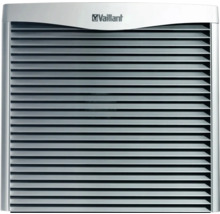 Vaillant Logo vor einem Heizkörper mit horizontalen Lamellen