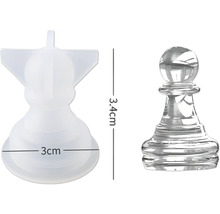 Moule pour pièces d''échecs mesurant 3,4 cm de haut et 3 cm de large