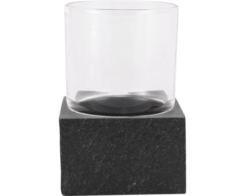 Glaswindlicht auf quadratischem Sockel aus Stein