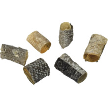 Plusieurs rouleaux de peau de poisson