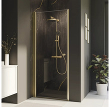 Paroi de douche avec robinetterie de douche dans une salle de bains