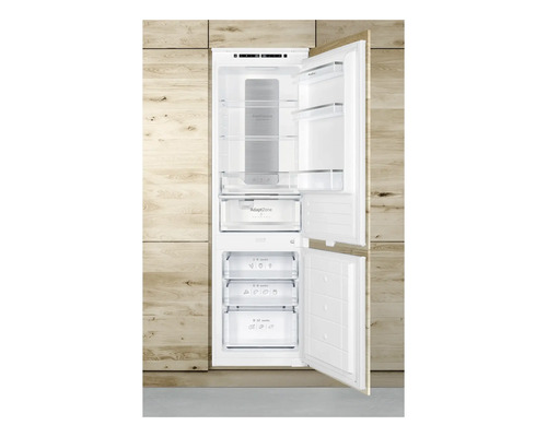 Réfrigérateur encastrable ouvert avec compartiments et tiroirs