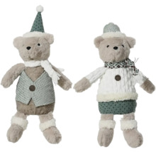 Deux ours en peluche comme animaux en tissu décoratifs avec des vêtements d''hiver