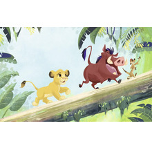 Illustration de Simba, Pumbaa et Timon du Roi Lion courant sur un tronc d''arbre.
