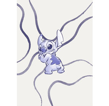Zeichnung von Stitch mit großem Kopf und Ohren vor einem Hintergrund mit Linien