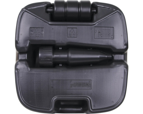 Schwarzer Werkzeugkoffer mit Werkzeug