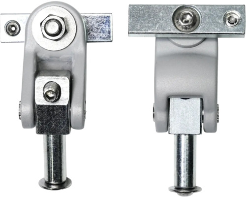 Deux vues d''une ferrure de meuble en métal.