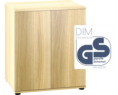 Holzfarbener Schrank mit zwei Türen und GS Siegel für geprüfte Sicherheit